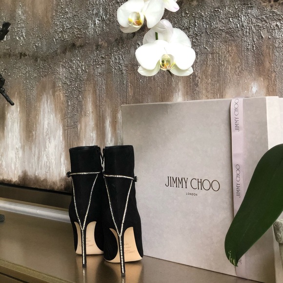 Jimmy Choo - Picture 3 of 9